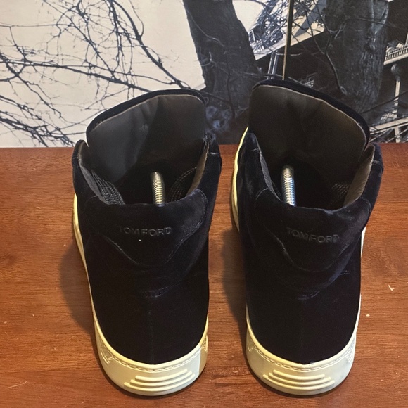 Tom Ford Blue Velvet Russell Sneaker - Picture 3 of 8